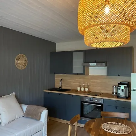 Puhkekeskus * Valgeranna