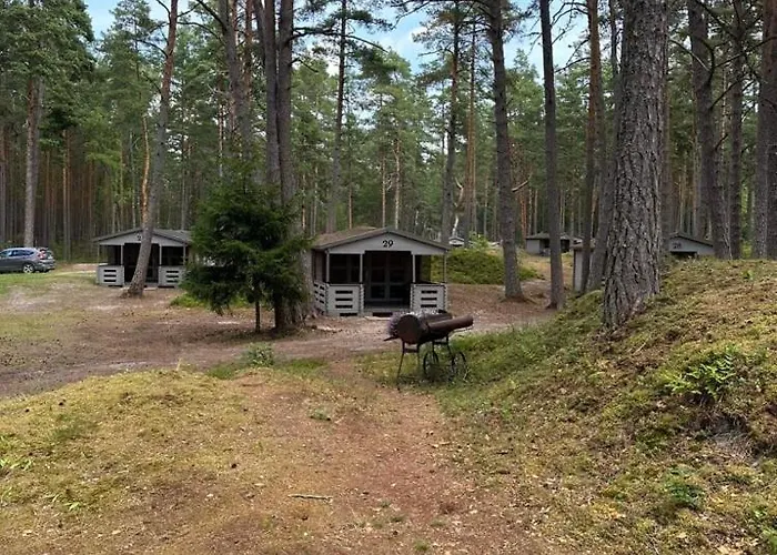 Puhkekeskus * Valgeranna